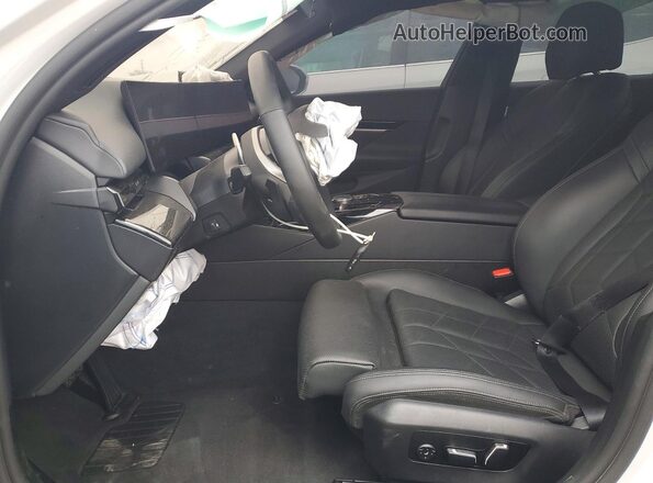 WBA43FJ04SCU71965 2025 BMW 7 SERIES White 