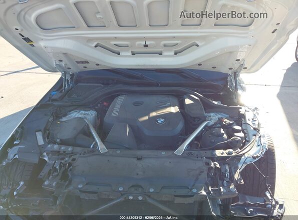 WBA43FJ05RCR52950 2024 BMW 5 SERIES White Widok z tyłu