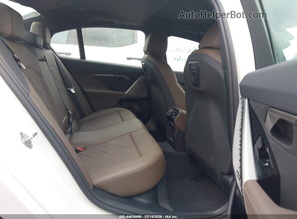 WBA43FJ06TCV55934 2026 BMW 5 SERIES White Вид наклейки з VIN-кодом