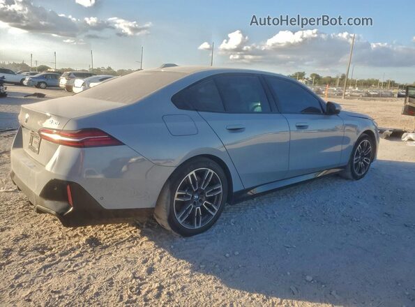 WBA43FJ07SCT63968 2025 BMW 5 SERIES Gray Rear right