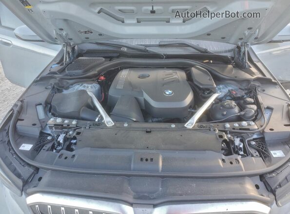 WBA43FJ07SCT63968 2025 BMW 5 SERIES Gray Rear interior view