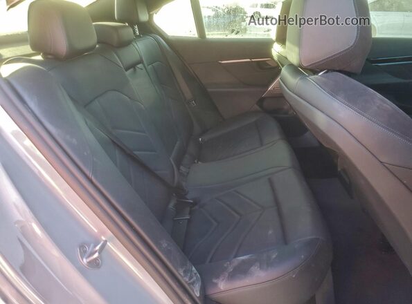 WBA43FJ07SCT63968 2025 BMW 5 SERIES Gray Rear seats view