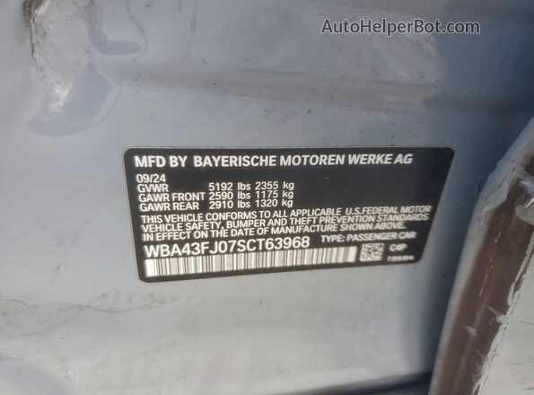 WBA43FJ07SCT63968 2025 BMW 5 SERIES Gray Engine compartment view