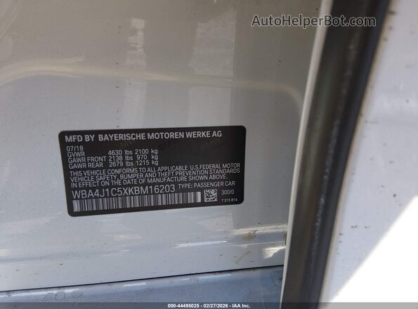 WBA4J1C5XKBM16203 2019 BMW 4 SERIES White Vista del compartimento del motor