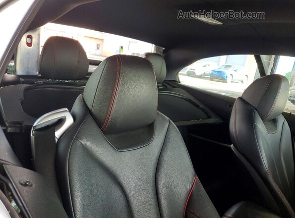 WBA4Z1C5XJEC59944 2018 BMW 4 SERIES Белый Вид задних сидений