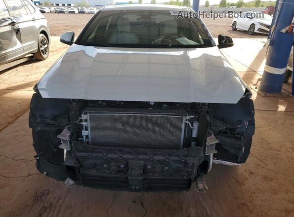WBA53AK04P7L56661 2023 BMW 2 SERIES Белый Вид спереди