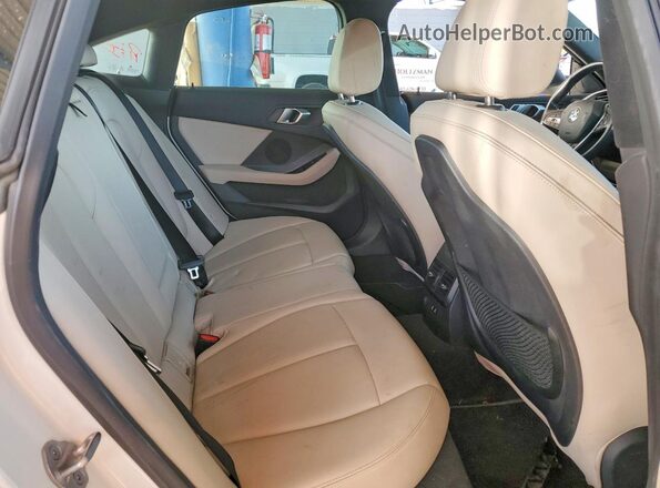 WBA53AK04P7L56661 2023 BMW 2 SERIES Белый Вид задних сидений