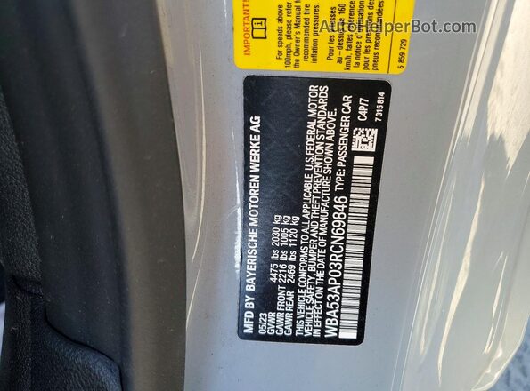 WBA53AP03RCN69846 2024 BMW 4 SERIES Gray Vista de la etiqueta del VIN