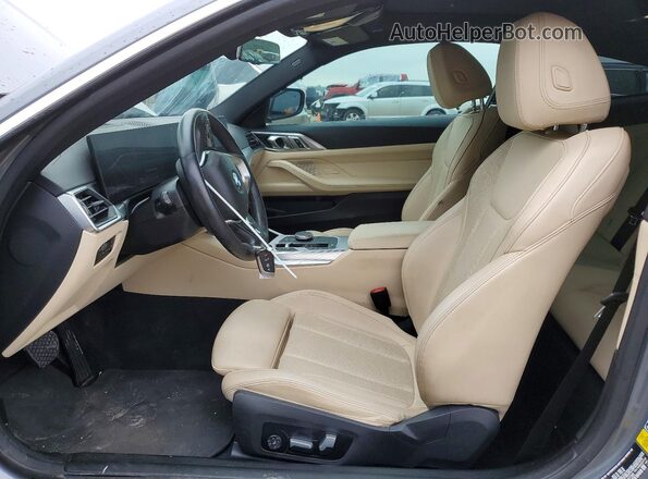 WBA53AP05RCN07395 2024 BMW 4 SERIES Gray Front interior view