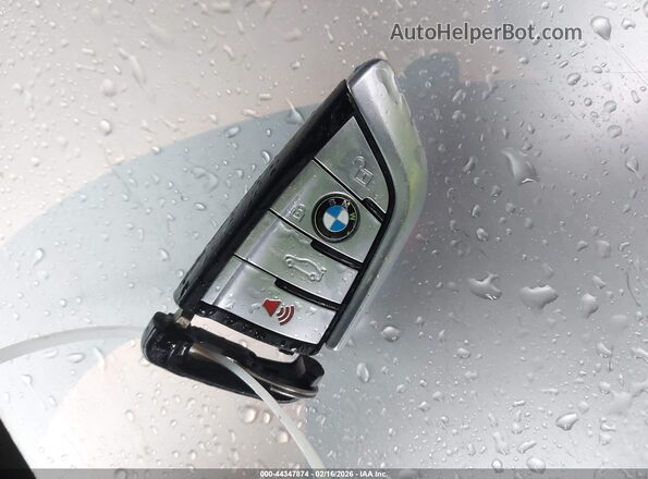 WBA53BH00MCF35086 2021 BMW 5 SERIES Gray Вид панелі приладів