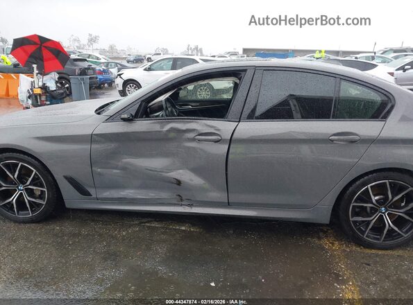WBA53BH00MCF35086 2021 BMW 5 SERIES Gray Панорамний вид салону 360°