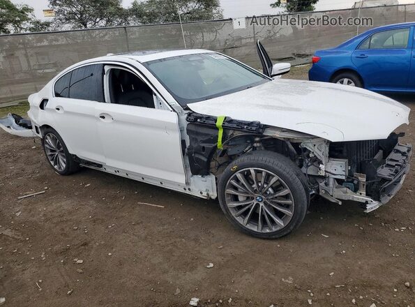 WBA53BH03NCK98897 2022 BMW 5 SERIES White Przód prawy