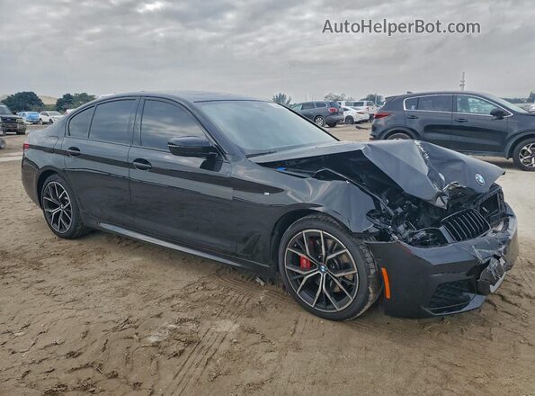 WBA53BH03PWY21255 2023 BMW 5 SERIES Черный Передняя правая четверть