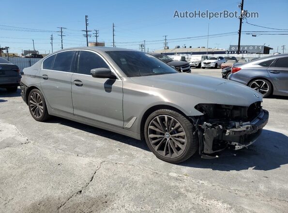 WBA53BH05NCL04330 2022 BMW 5 SERIES Серый Передняя правая четверть
