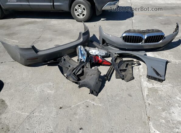 WBA53BH05NCL04330 2022 BMW 5 SERIES Серый Вид подкапотного пространства
