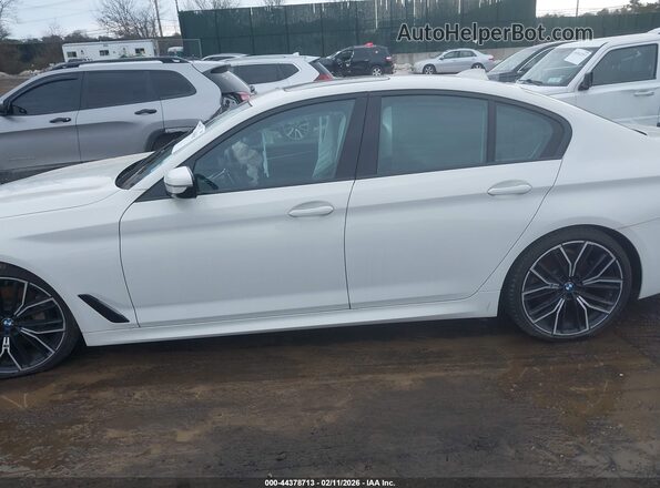 WBA53BH07MCF21332 2021 BMW 5 SERIES White 