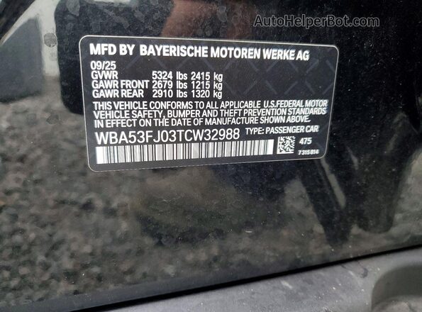 WBA53FJ03TCW32988 2026 BMW 5 SERIES Black Vista del compartimento del motor