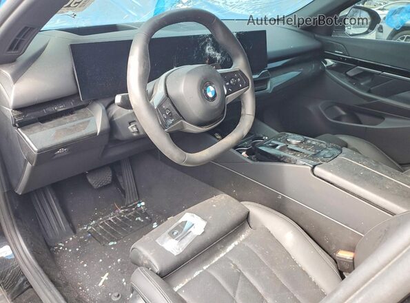 WBA53FJ08SCT65264 2025 BMW 5 SERIES Black Widok deski rozdzielczej