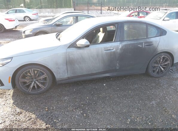 WBA53FJ09SCU17582 2025 BMW 5 SERIES Gray Vista interior de 360 grados