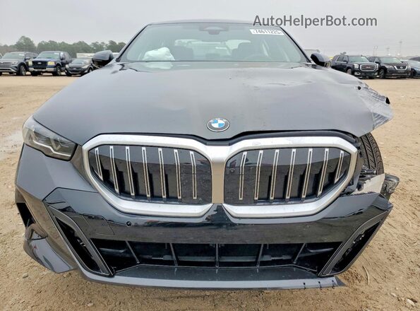 WBA53FJ09TCW46183 2026 BMW 5 SERIES Угольный Вид спереди