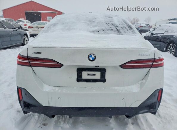 WBA53FJ0XRCP13012 2024 BMW 5 SERIES White Вид ззаду