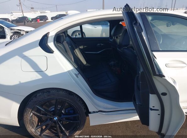 WBA5U7C03LA232313 2020 BMW 3 SERIES White VIN sticker view