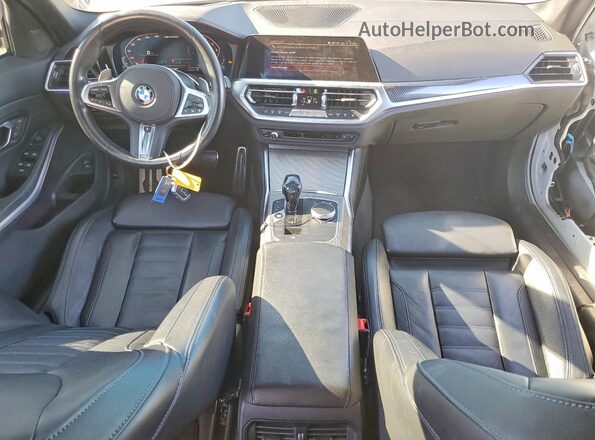 WBA5U7C09LFH15309 2020 BMW M3 White Widok deski rozdzielczej