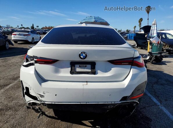 WBA63AV01NFM19105 2022 BMW 4 SERIES White Widok z tyłu