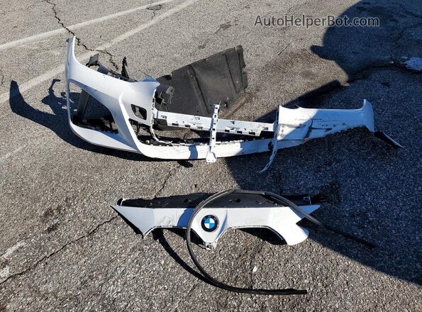 WBA63AV01NFM19105 2022 BMW 4 SERIES White Widok komory silnika