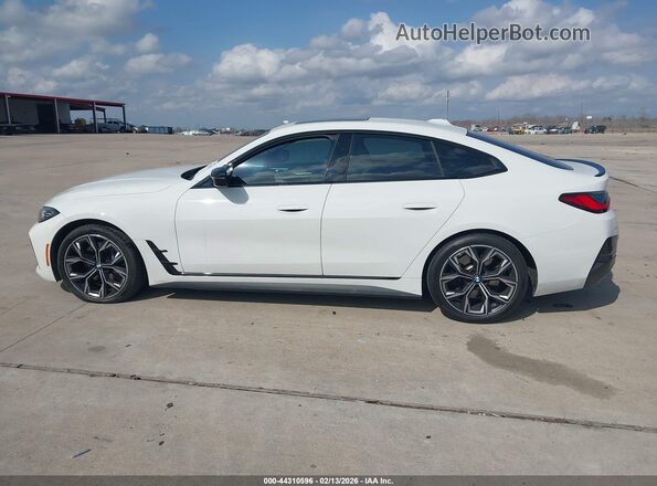 WBA63AV01PFN56077 2023 BMW 4 SERIES White 360 interior view