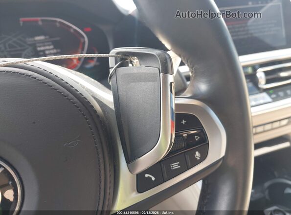 WBA63AV01PFN56077 2023 BMW 4 SERIES White Dashboard view