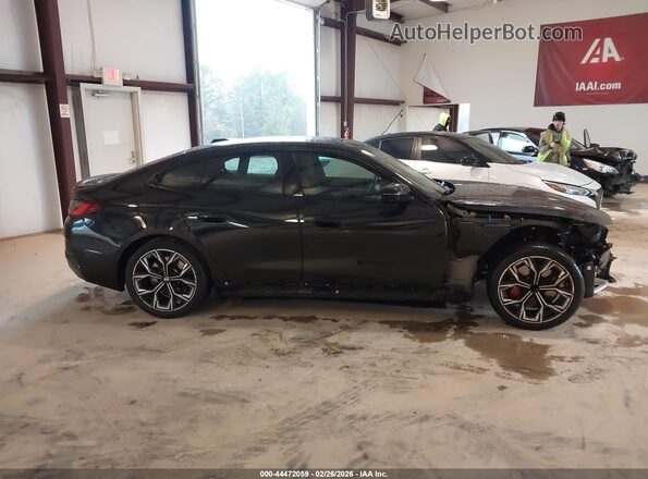 WBA63AV02RFT49734 2024 BMW 4 SERIES Black Вид задньої частини салону