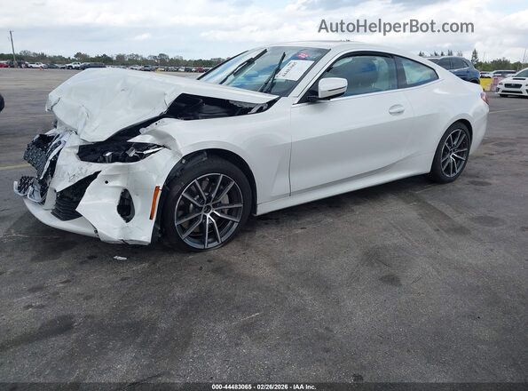 WBA63DA00TCW00671 2026 BMW 4 SERIES White Առջևի ձախ երեք քառորդ տեսարան