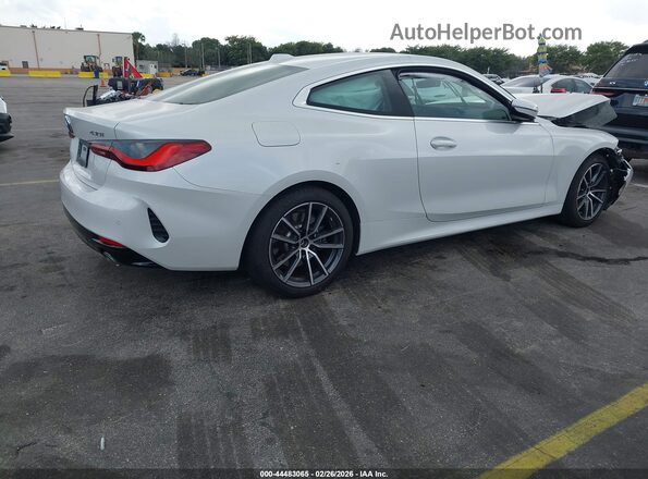 WBA63DA00TCW00671 2026 BMW 4 SERIES White Հետևի աջ