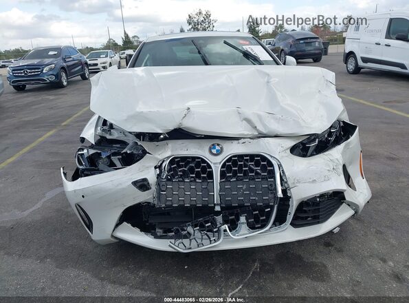 WBA63DA00TCW00671 2026 BMW 4 SERIES White Սարքավորումների վահանակի տեսք