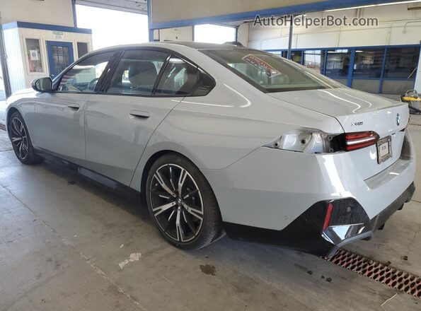 WBA63FJ00RCR70183 2024 BMW 5 SERIES Gray Հետևի ձախ