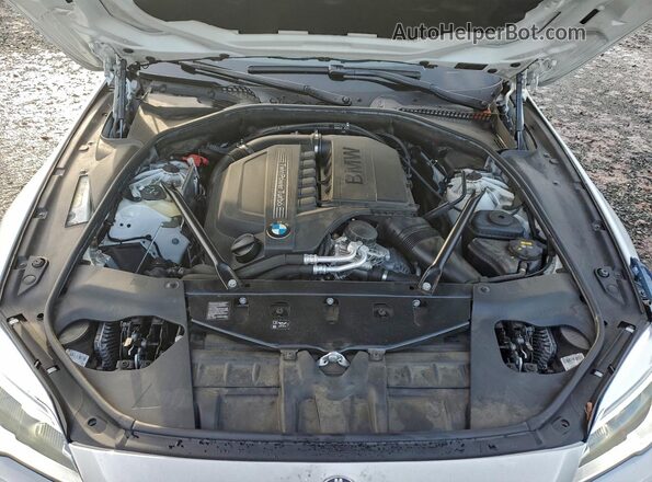 WBA6D2C56HGT73108 2017 BMW 6 SERIES White Սալոնի հետևի տեսք