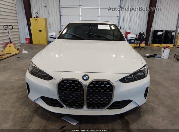 WBA73AP08MCF66896 2021 BMW 4 SERIES White Vista del salpicadero