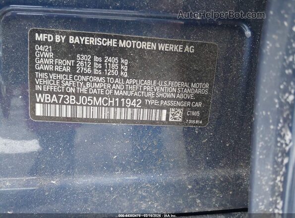 WBA73BJ05MCH11942 2021 BMW 5 SERIES Blue Vista del compartimento del motor