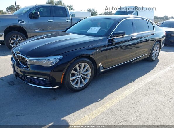 WBA7E2C52HG739745 2017 BMW 7 SERIES Черный Передняя левая четверть