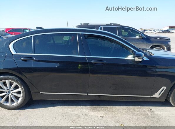 WBA7E2C52HG739745 2017 BMW 7 SERIES Черный Вид задней части салона