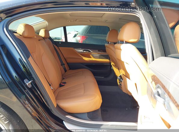 WBA7E2C52HG739745 2017 BMW 7 SERIES Черный Вид наклейки с VIN-кодом