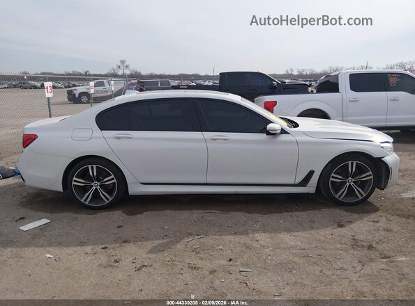 WBA7E2C59KB454433 2019 BMW 7 SERIES White Rear interior view
