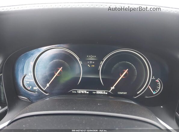 WBA7E2C5XJG742642 2018 BMW 7 SERIES Silver უკანა სავარძლების ხედი
