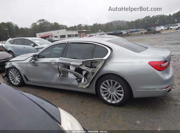 WBA7E2C5XJG742642 2018 BMW 7 SERIES Silver სალონის 360-გრადუსიანი ხედი