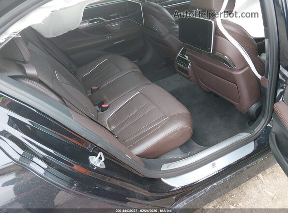 WBA7F2C53JB238606 2018 BMW ALPINA Black Вид наклейки з VIN-кодом