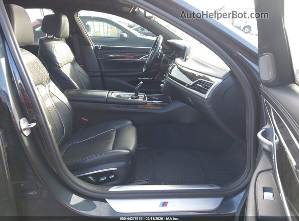 WBA7F2C58HG421531 2017 BMW ALPINA Black Vista interior delantera