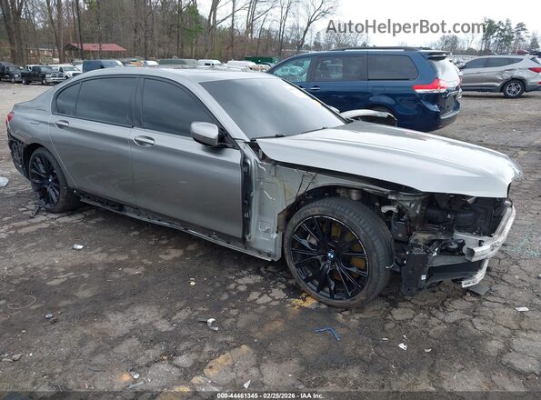 WBA7U2C00MCF40155 2021 BMW 7 SERIES Gray სალონის 360-გრადუსიანი ხედი