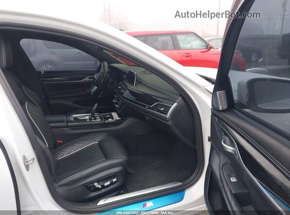 WBA7U2C02MCF48645 2021 BMW 7 SERIES White წინა სალონის ხედი