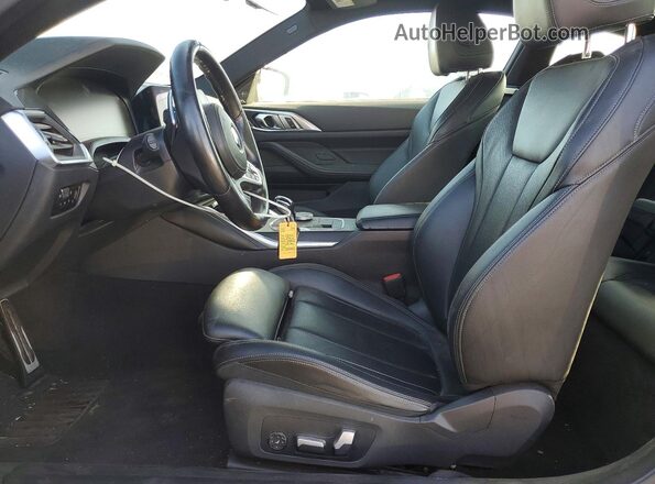 WBA83AP02NCJ80333 2022 BMW M4 Black Вид салону спереду